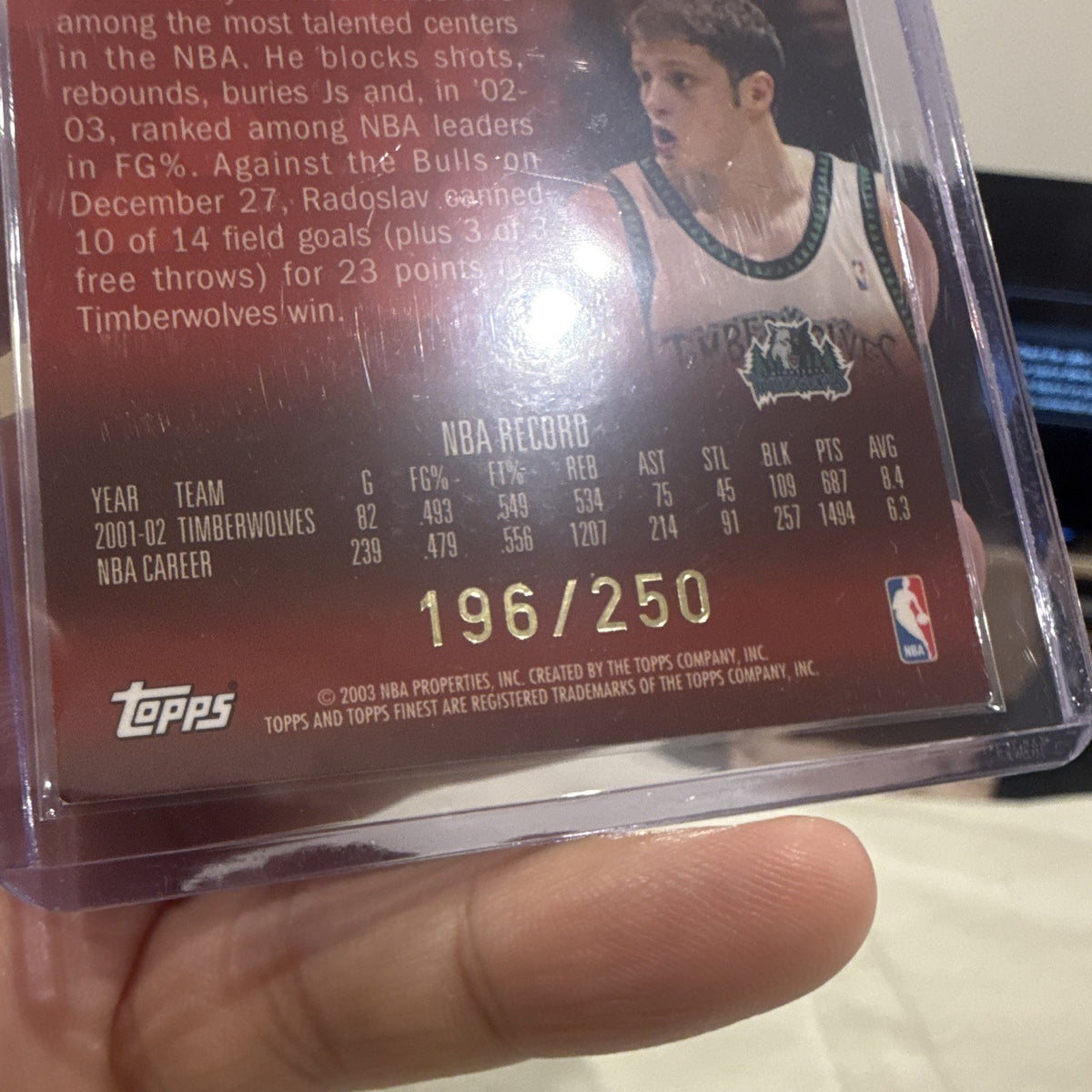 Topps Radoslav Nesterovic Int'l Center of Attention Finest Refractor 196/2503