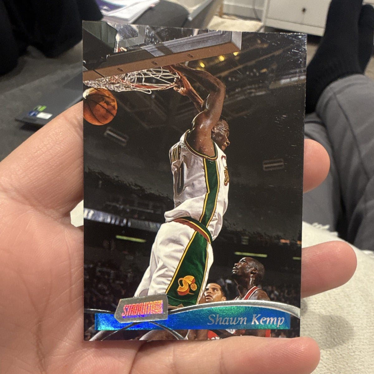 Topps Stadium Club Shawn Kemp Base Seattle SuperSonics 1997 #1190