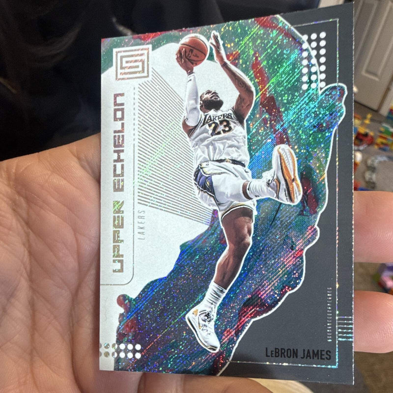 Panini Status 2019 20 Upper Echelon No. 6 LeBron James Lakers Insert0