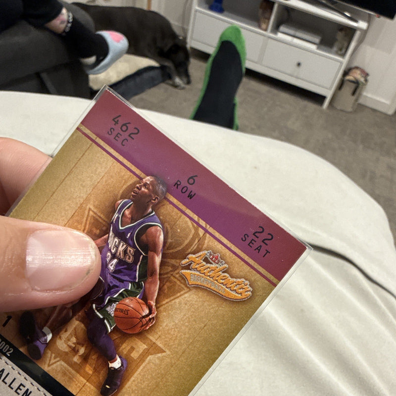 Fleer Authentix Ray Allen Insert 2002 03 Milwaukee Bucks #223