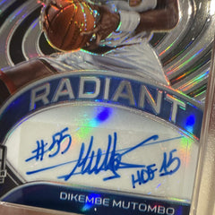 Panini Spectra 2020 21 Dikembe Mutombo Radiant Prizm Auto 09/49 RSI DMU1