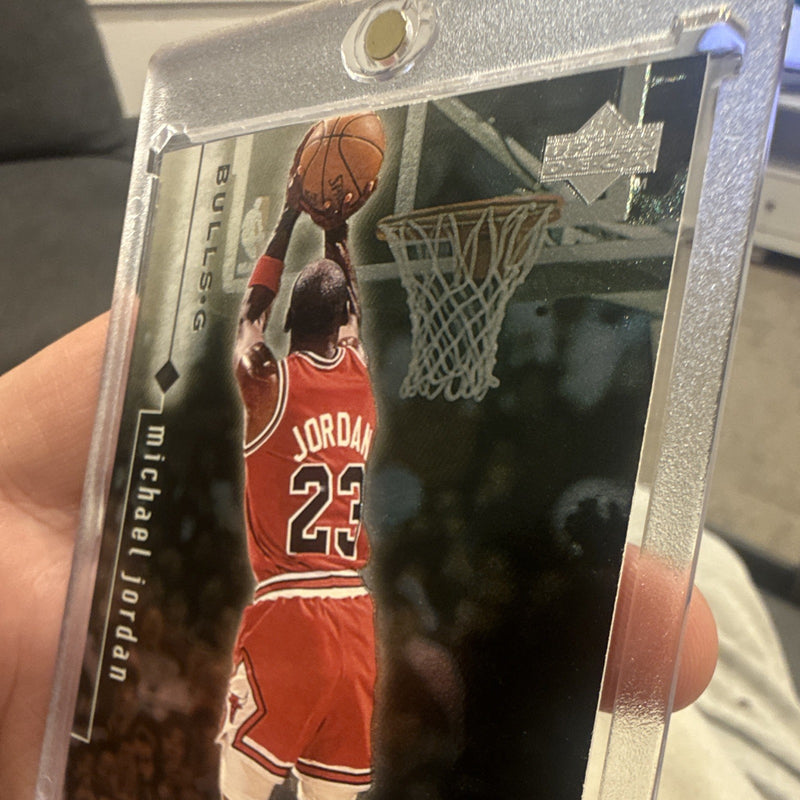 Upper Deck 1998 99 Bull's Eye Black Diamond Michael Jordan Chicago Bulls #74