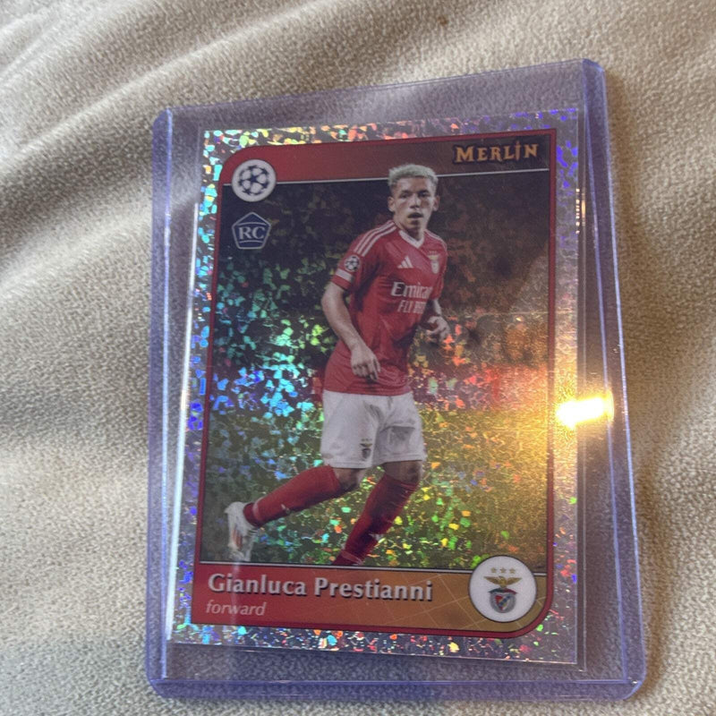 Topps Merlin UEFA UCL Gianluca Prestianni Rookie #90 SL Benfica3