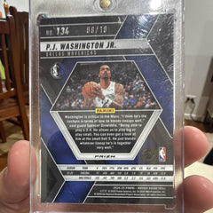 Panini Mosaic Basketball P.J. Washington Jr. Mavericks Gold Prizm 06/10 #1341