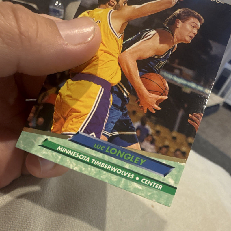 Fleer Ultra 1992 93 Luc Longley Base Set #111 Minnesota Timberwolves NBA Card4