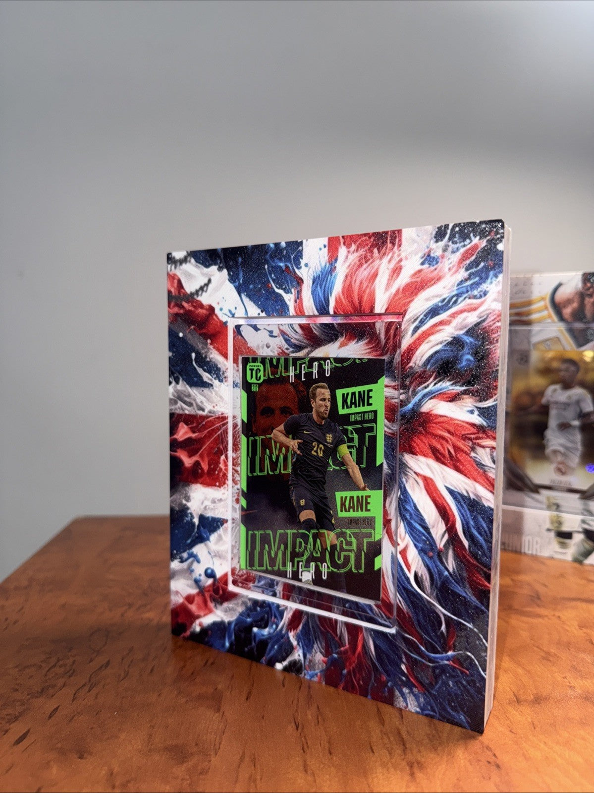 Harry Kane Top Class Hero 212 NM With Custom Cardmate Stand0