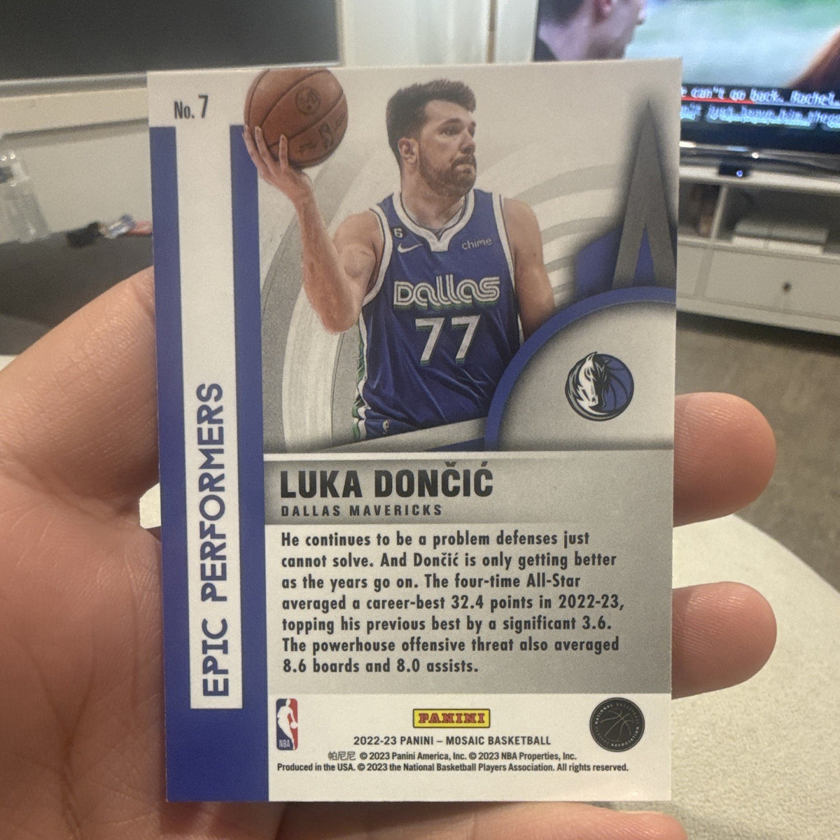 Panini 2022 23 Mosaic Epic Performers Luka Dončić No.7 Dallas Mavericks1