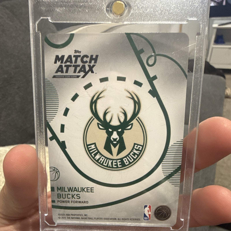 Topps Match Attax Scoring Hero Giannis Antetokounmpo Bucks SH GA1