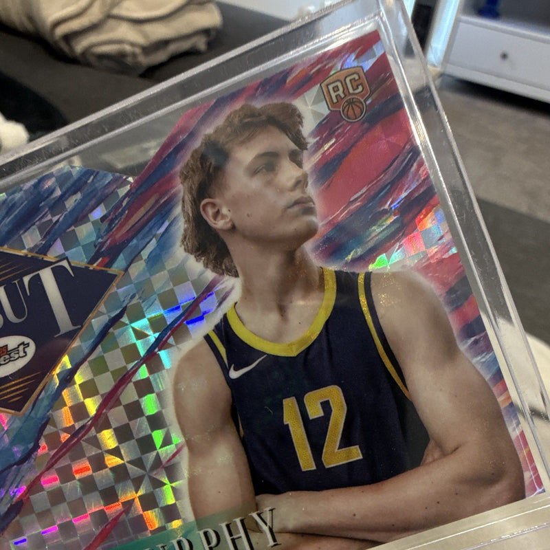 Johnny Furphy Debut D 22 Topps Chrome 2025 NBA Rookie Insert3