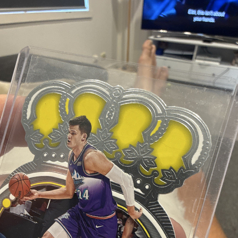 Panini 2022 23 Crown Royale Basketball Walker Kessler Rookie Die Cut #22