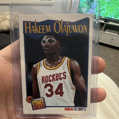 NBA Hoops Inside Stuff Insert Hakeem Olajuwon Houston Rockets #304 19910