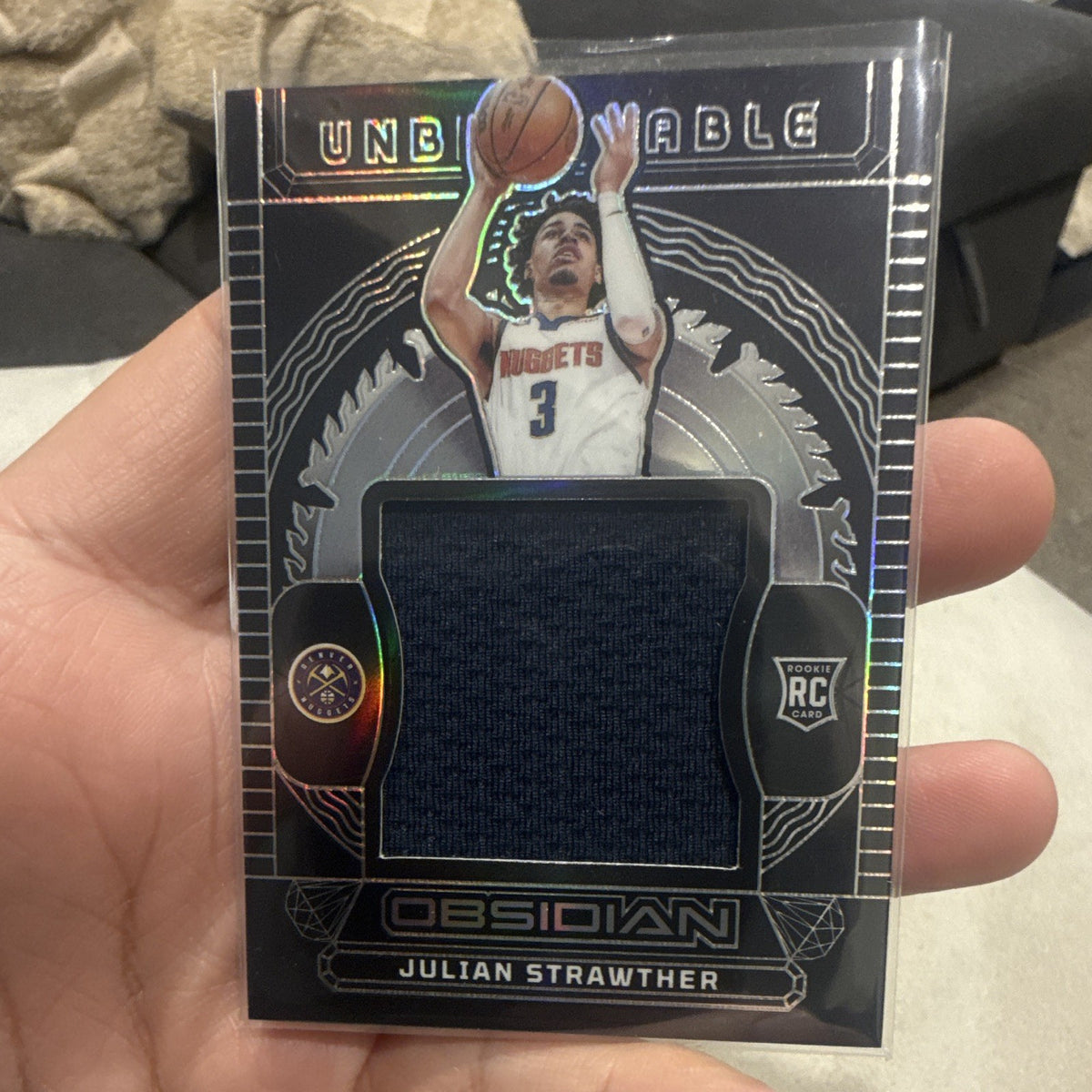 Panini Obsidian Unbreakable Julian Strawther Nuggets RC Mem UM STR 075/2490