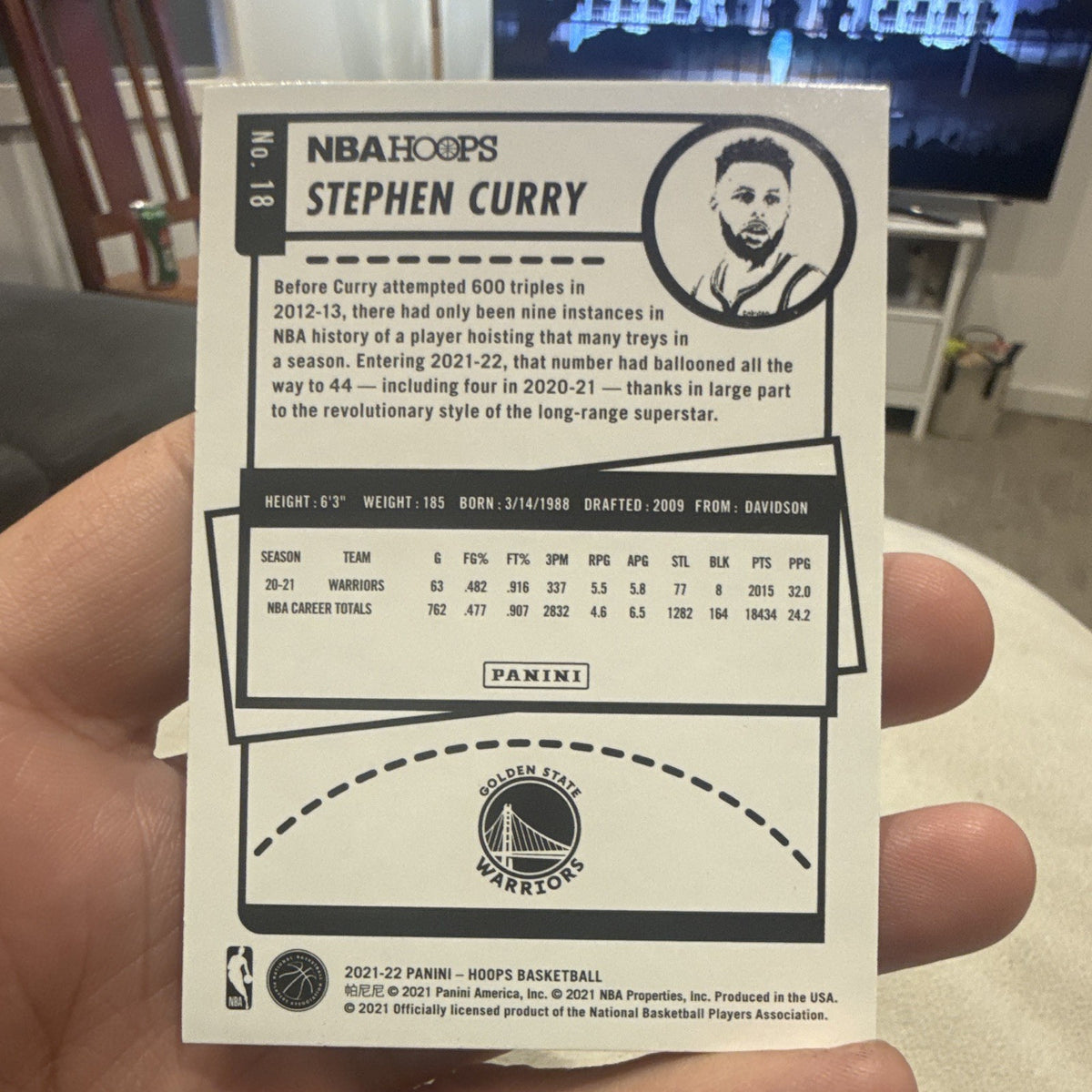 Panini 2021 22 NBA Hoops Stephen Curry Base Set #18 Golden State Warriors1