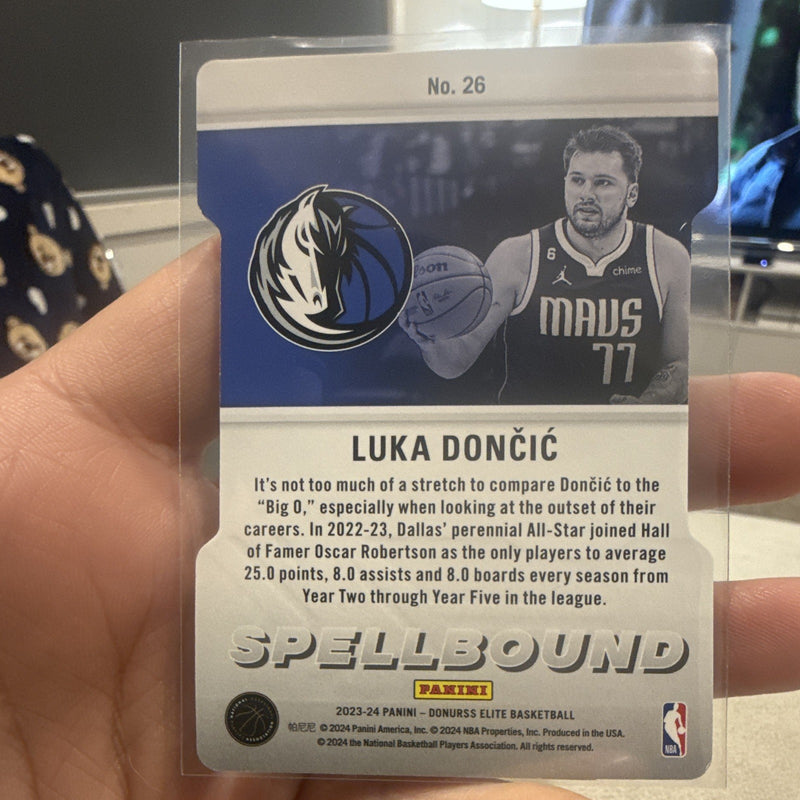 Panini 2023 24 Donruss Elite Spellbound Luka Dončić No. 26 Mavericks DIECUT1
