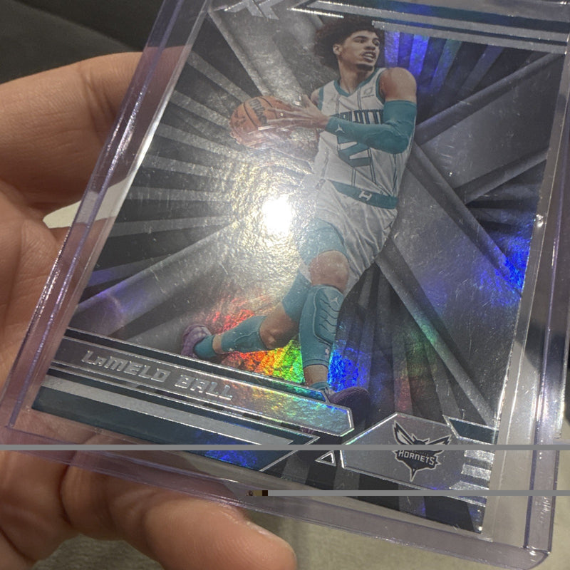 Panini LaMelo Ball Holo 2021 22 Chronicles XR Basketball Card #395 Hornets3