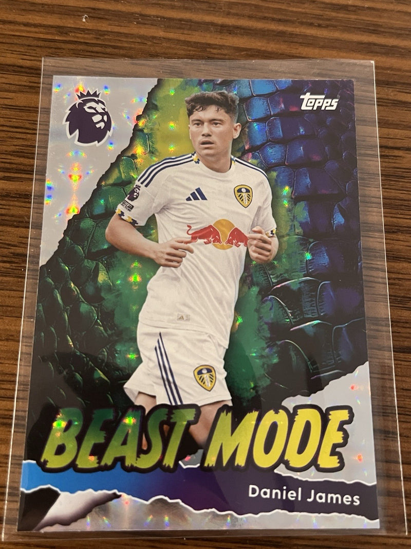 Topps Daniel James Beast Mode Parallel Premier League Leeds United #440 25/261