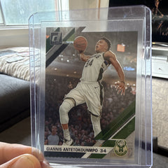 Panini Giannis Antetokounmpo 2019 20 Clearly Donruss #25 Bucks Base Set0
