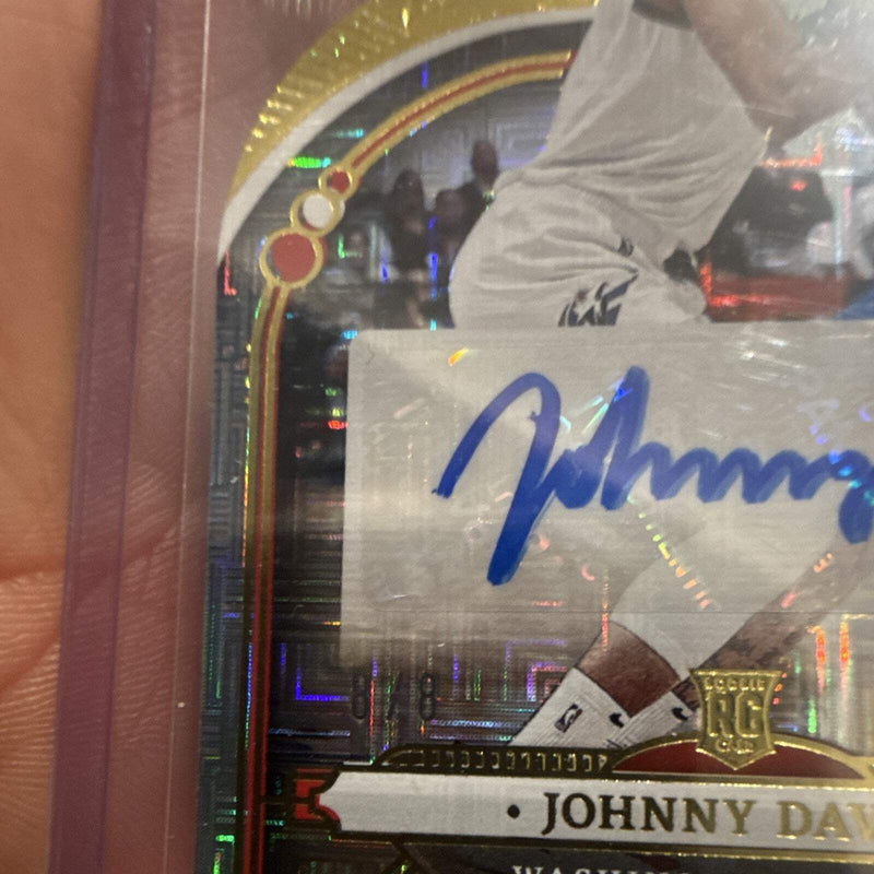 Panini Crown Royale 2022 23 Johnny Davis Auto Insert RCA JDV Wizards bookend 8/83
