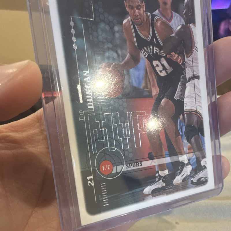 Upper Deck MVP 1999 00 Tim Duncan Base Set #143 San Antonio Spurs NBA Card2