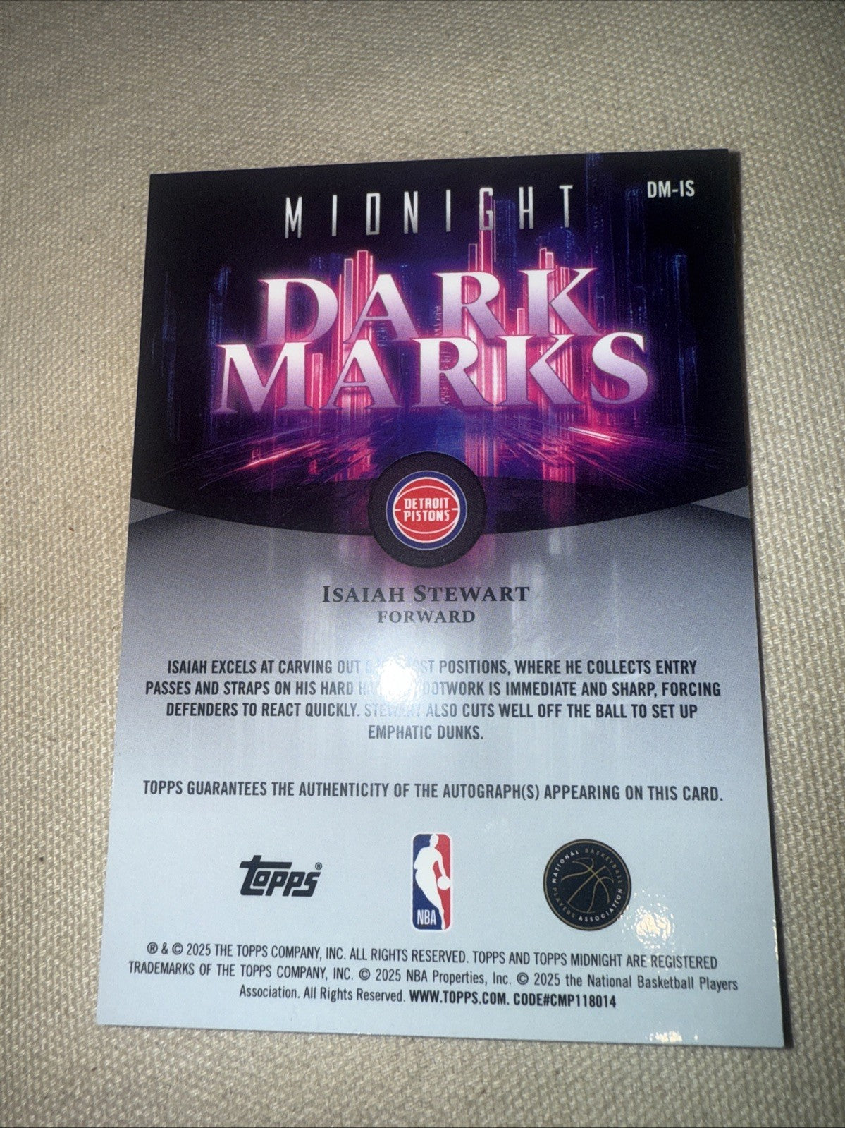 2025 26 Topps Midnight Isaiah Stewart Dark Mark Signatures Auto2