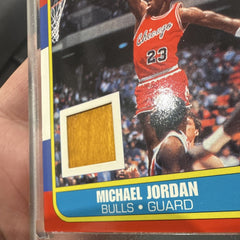 Fleer 2007 08 NBA Michael Jordan Chicago Bulls Memorabilia M47TX5