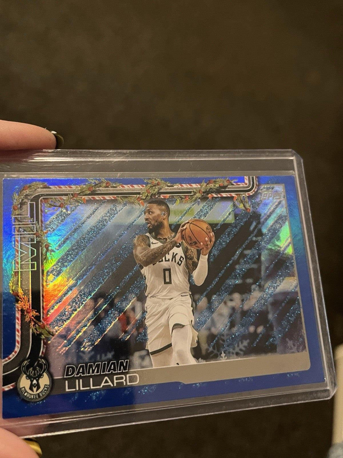 Damian Lillard Holiday Insert H44 Topps Holiday Milwaukee Bucks 2024-25 NBA0