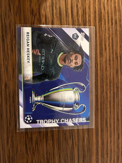 Topps UEFA Champions League Trophy Chasers Insert TC 28 Reigan Heskey Man City0