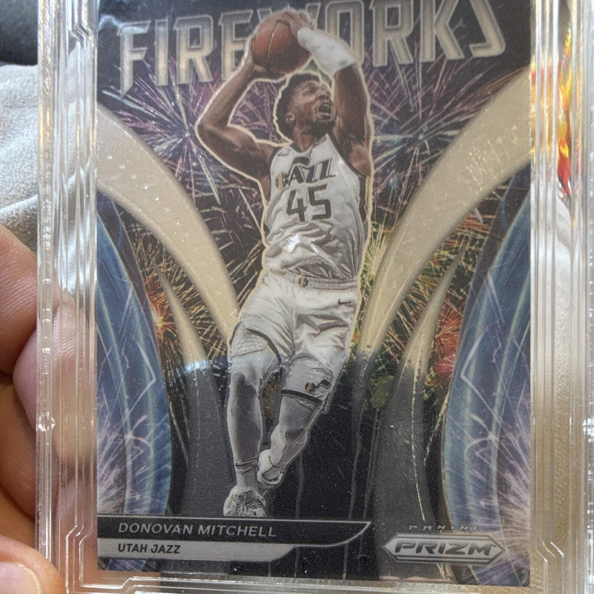 2021 22 Panini Prizm Fireworks #10 Donovan Mitchell Utah Jazz RFE 9.52