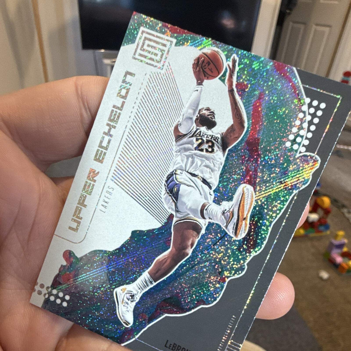 Panini Status 2019 20 Upper Echelon No. 6 LeBron James Lakers Insert3