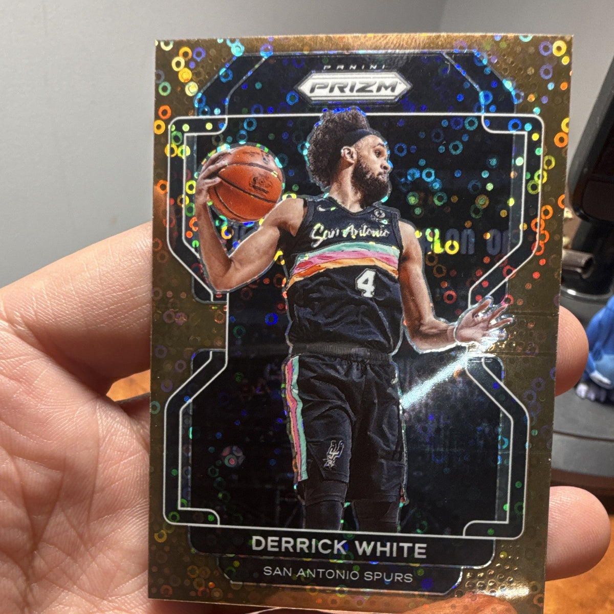 Panini Prizm 2021 22 Derrick White San Antonio Spurs No. 19 Parallel 17/201