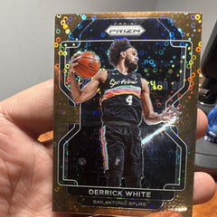Panini Prizm 2021 22 Derrick White San Antonio Spurs No. 19 Parallel 17/201