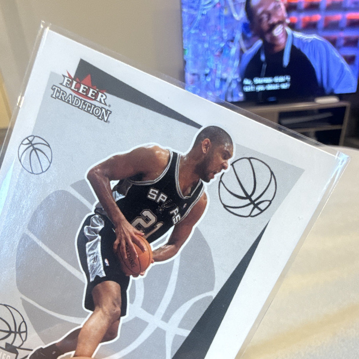 Fleer Tradition 2003 04 Tim Duncan Banner Season Insert #250 San Antonio Spurs2