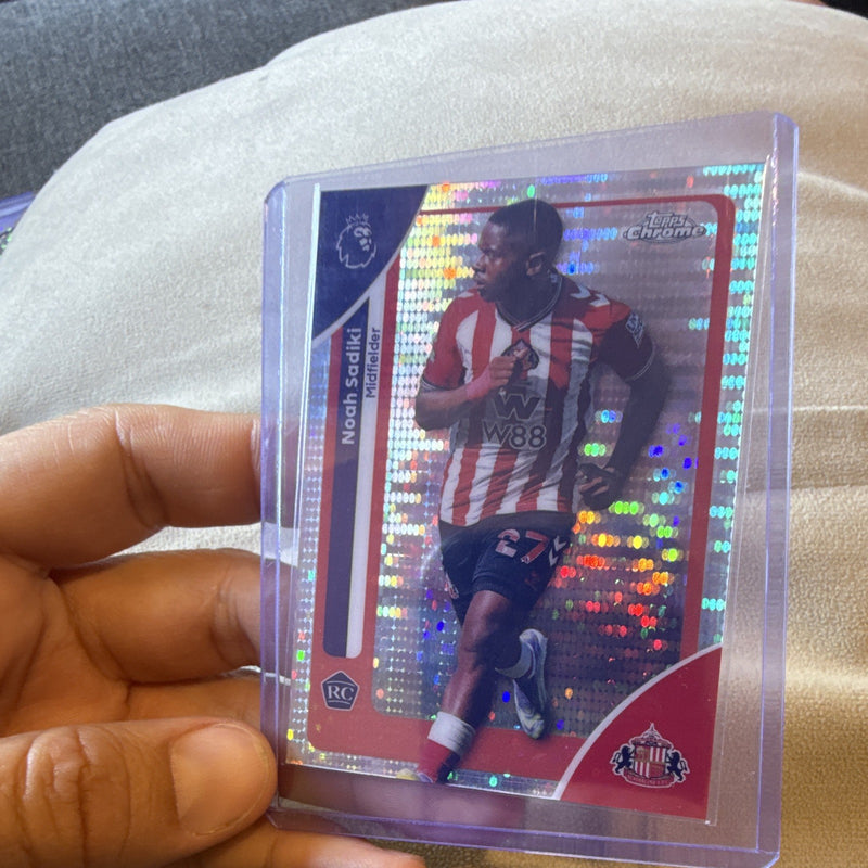 Topps Chrome Premier League Noah Sadiki Rookie Refractor Sunderland #1611